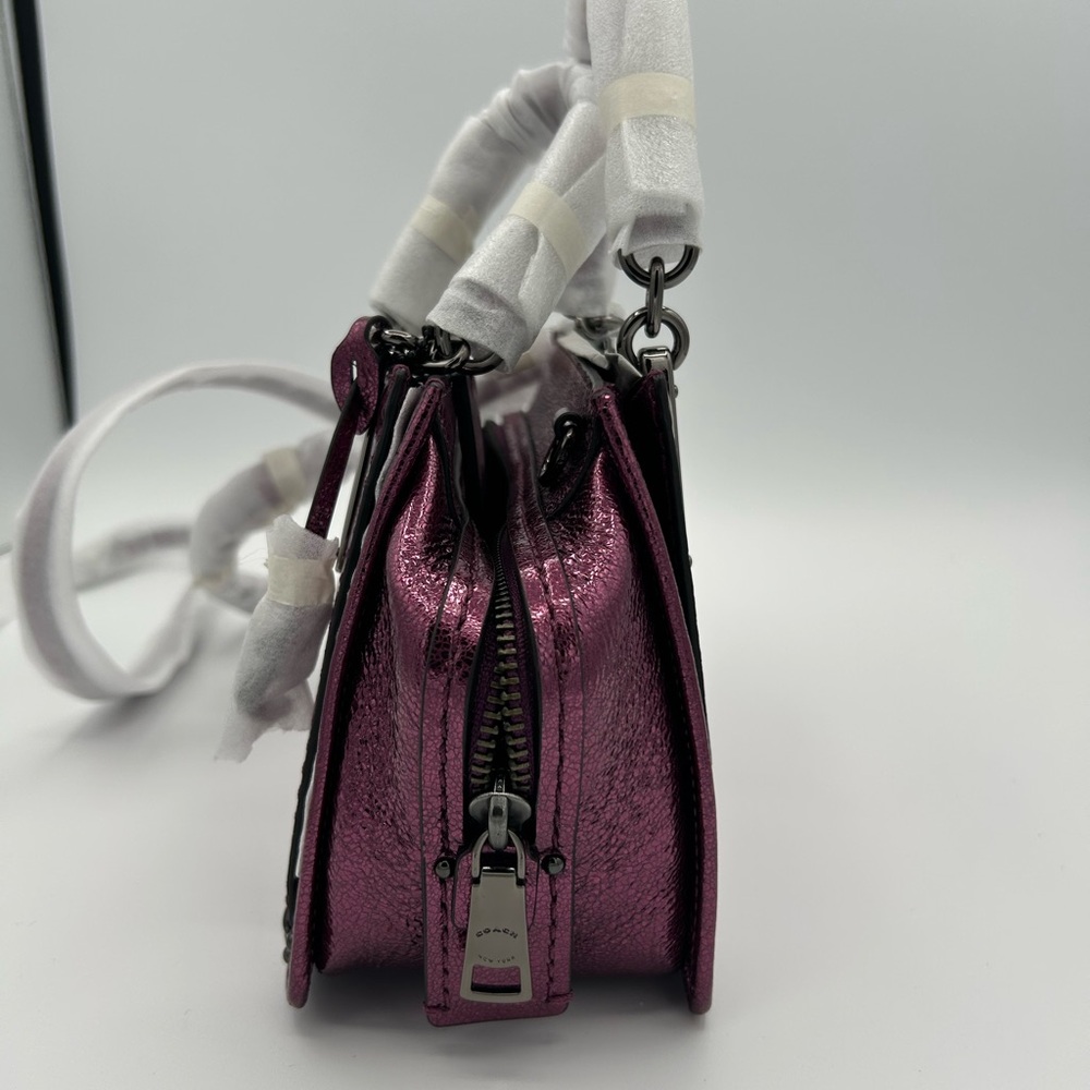 💃🏼SOLD💃🏼NWT Coach Metallic Bag - Picture 3 of 6